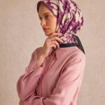 Menekşe Bahçesi Eşarpı